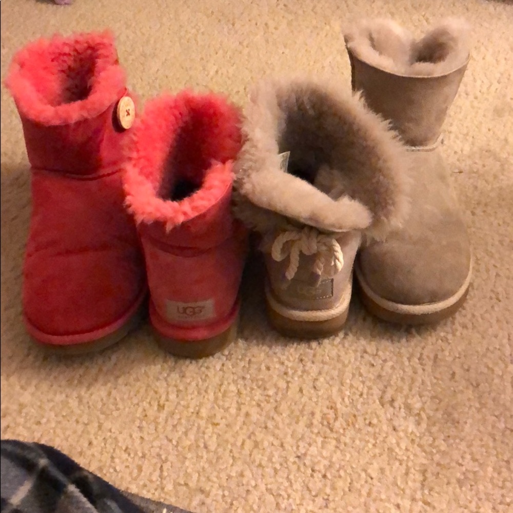 uggs - Picture 3 of 5